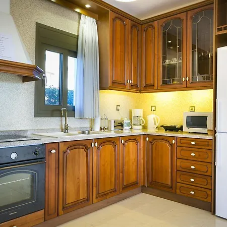 Villa Paraspori